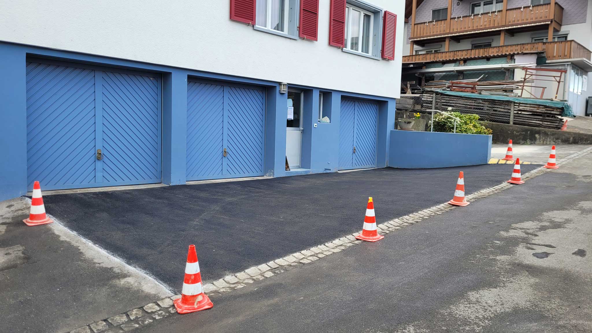 Vorplatz (Umgebung), März 2025